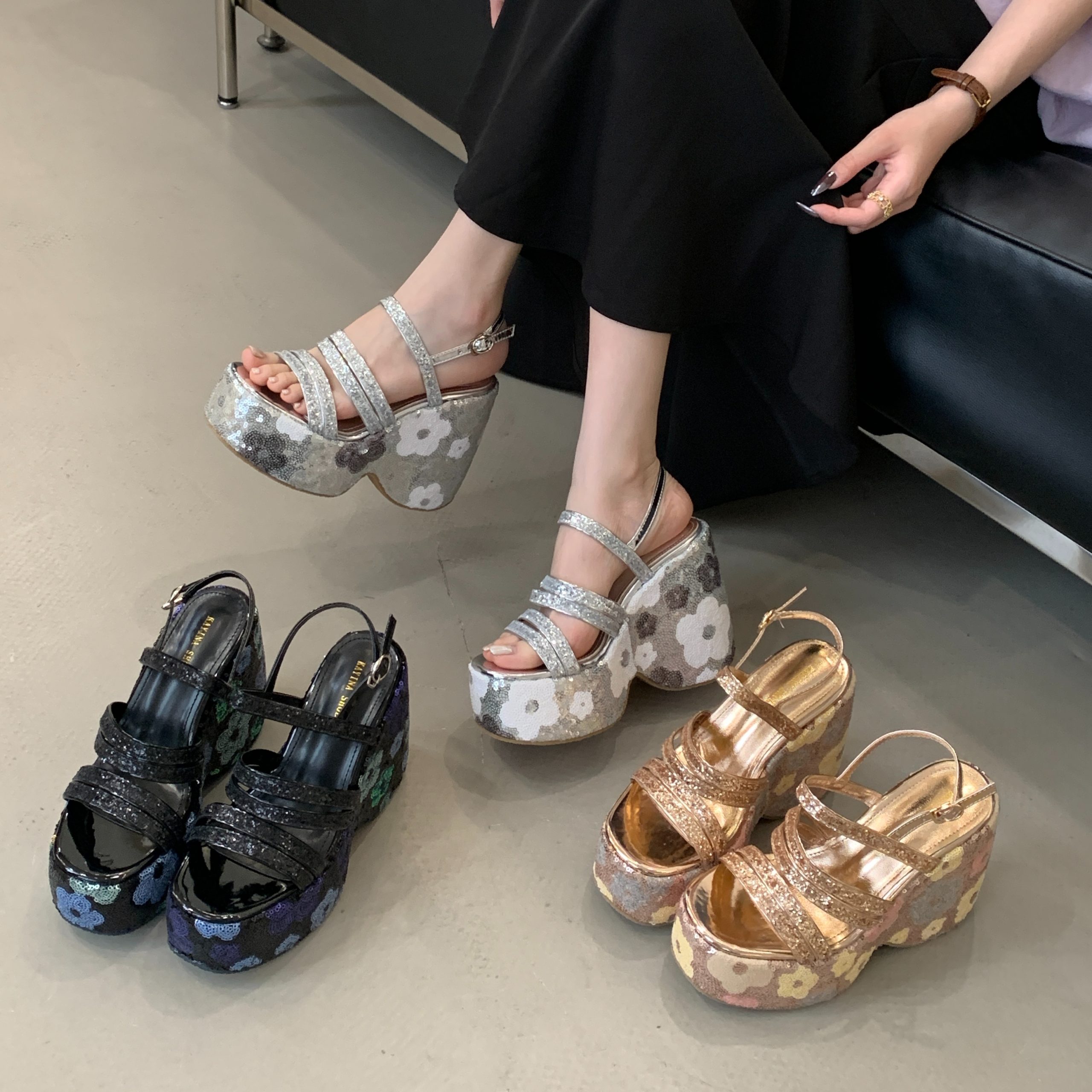 2026 Summer New Fashion Small Size Platform Wedge Sandals for Women Open Toe Silver High Heel Shoes