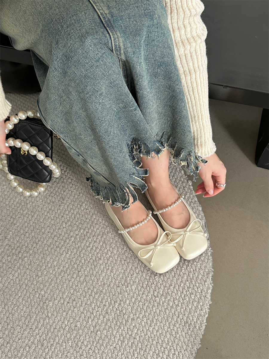 SIZHUONI Women's Ballet Mary Jane Flats 2024 Autumn Pearl Bow Square Toe Retro Grandma Shoes - Image 2